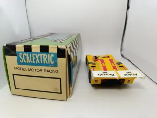 Scalextric Renault Alpine 2000 Giallo Exin