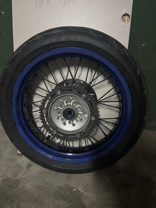 Llantas yamaha dt125
