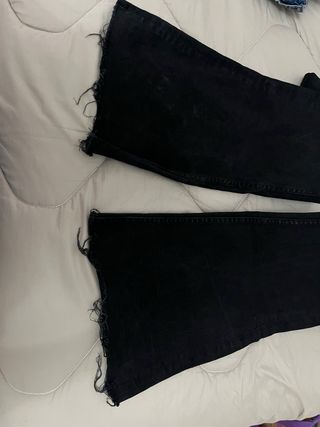 Pantalón acampanado