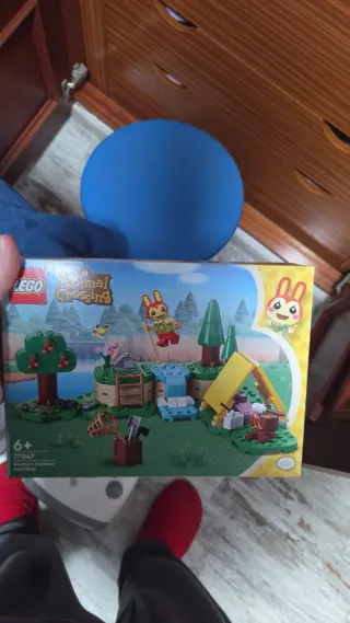 Set LEGO Animal Crossing in vendita