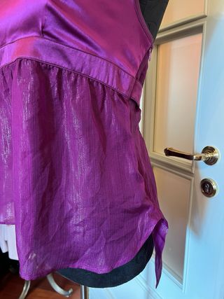 Top in seta scollo canotta