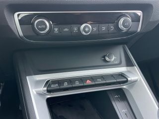 Audi Q3 SB 35 TDi 150 cv. -Av. Motor- 33.500€