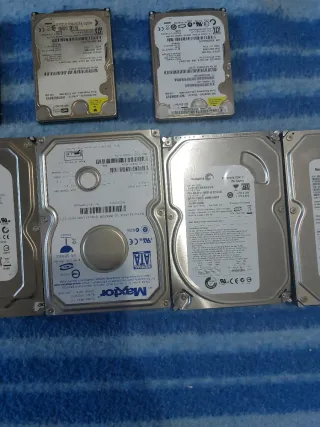 Discos SSD y HDD Kingston, Toshiba, WD