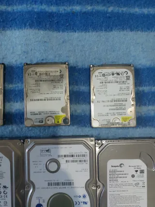 Discos SSD y HDD Kingston, Toshiba, WD