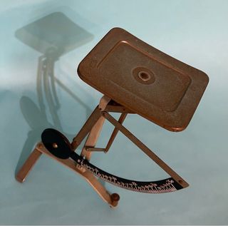 Báscula de Precisión Alemana Antigua