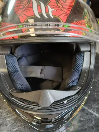 Casco MT Revenge Skull & Roses Talla XL