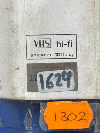 VHS La Puerta + Los Crímenes del Rosario