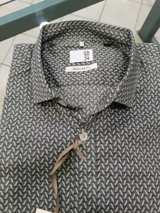 Camicia uomo QB24 fantasia geometrica taglia XL