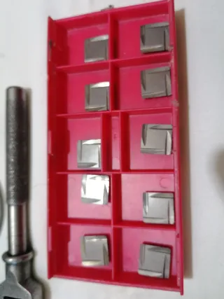 Herramientas de metal para torno