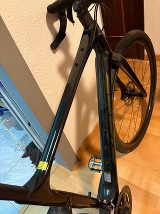 Bicicleta Giant Revolt Advance 2 Negra