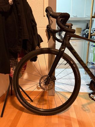 Bicicleta Giant Revolt Advance 2 Negra