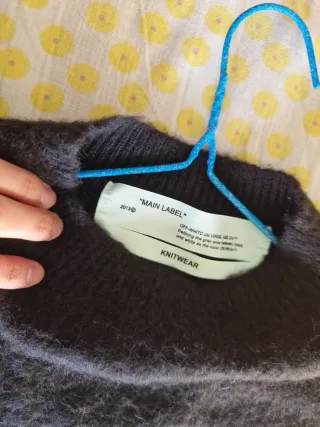 Off White maglione nero taglia L, nuova!