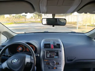 Toyota Auris 2009
