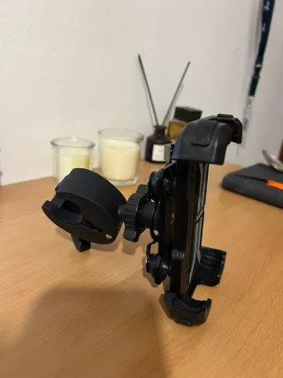 Soporte móvil moto antivibración