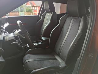 Peugeot 2008 1.2 130CV Aut. GT