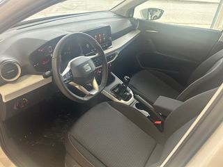 SEAT ARONA SPECIAL EDITION 1.0TSI 115CV 2025