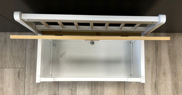 Banco infantil blanco con almacenaje - miniatura 3