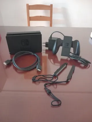 Nintendo Switch + 2 juegos + mandos + tarjeta sd
