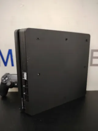 PS4 Slim 500GB Negra + 1 Año Garantía