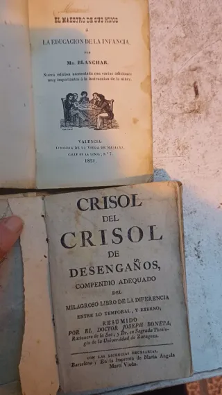 6 LIBROS DE PERGAMINO ANTIGUOS