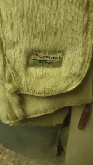 Chaqueta beige mujer