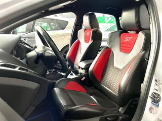 Ford Focus ST 250cv 2013