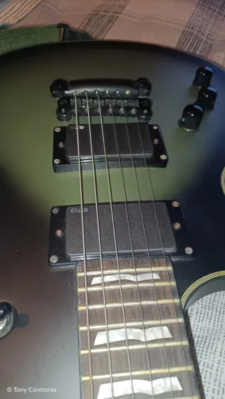 Guitarra ESP LTD Deluxe EC-1000 LH Korea. Zurdos