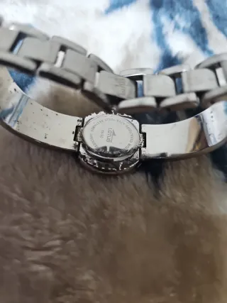 Reloj Lotus Rosa y Plateado