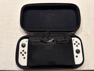 Nintendo Switch OLED recentemente ricondizionato