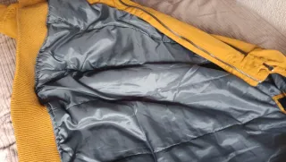 Chaqueta Lefties Amarilla y Negra