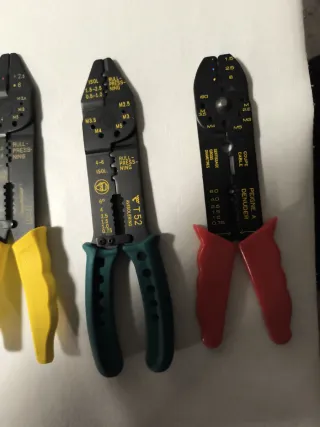 Alicates para terminales y presión