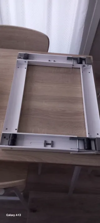 Soporte ajustable para lavadora