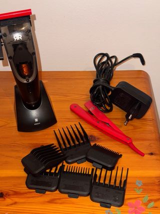 Máquina cortapelos profesional con accesorios