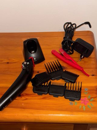 Máquina cortapelos profesional con accesorios