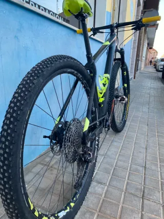 Bicicleta Cube Reaction GTC SL Carbono