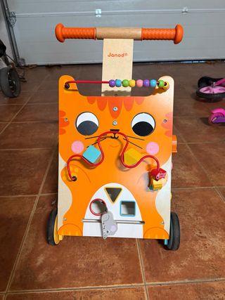 Correpasillos Janod de madera