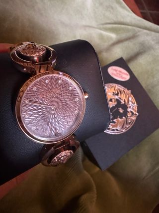 Reloj Versus Versace Dorado y Burdeos Mujer