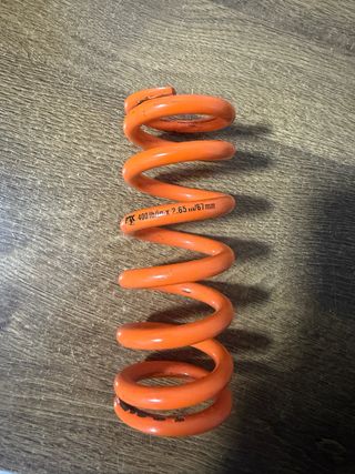 Muelle Fox SLS 400 lb/in x 2.65 (67 mm)