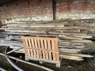 Poste de madera con punta