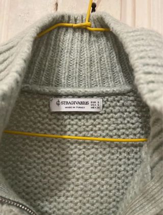 Camisola corta de punto azul verdoso