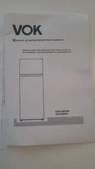 Nevera VOK blanca 150 cm alto