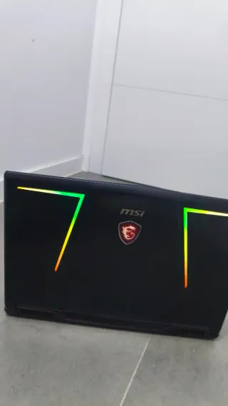 MSI GE63 Raider ordenador gaming portatil
