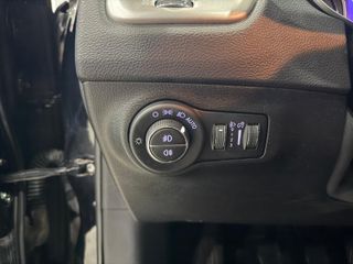 Jeep Compass 1.4 Mair 103kW Business 4x2