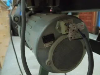 Máquina de coser industrial Refrey 906