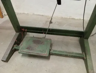 Máquina de coser industrial Refrey 906