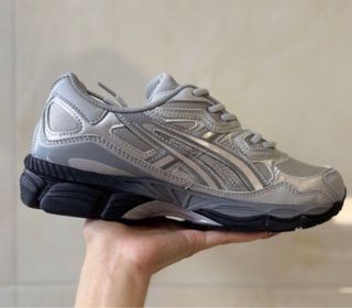 Zapatillas Asics Nuevas Negro/Plata