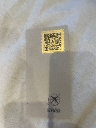 Golden Goose Sneakers Blancas y Doradas