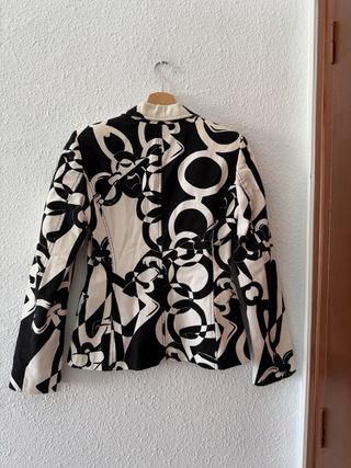 Americana Onara Blanco y Negro