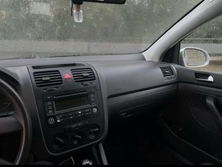 Volkswagen Golf 2005