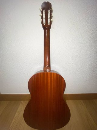 Guitarra Española Clásica con Funda